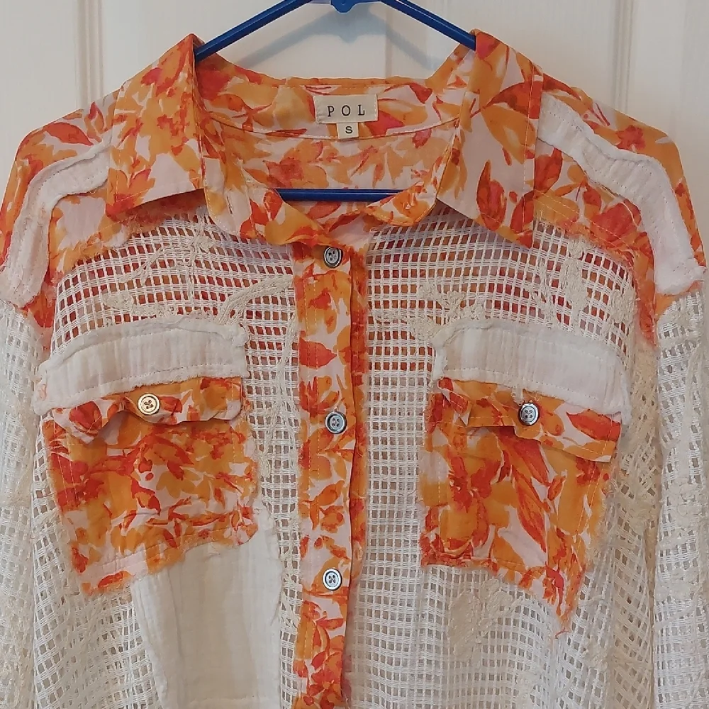 POL Tangerine and White With Floral Crochet Detail NWOT - Picture 3 of 7